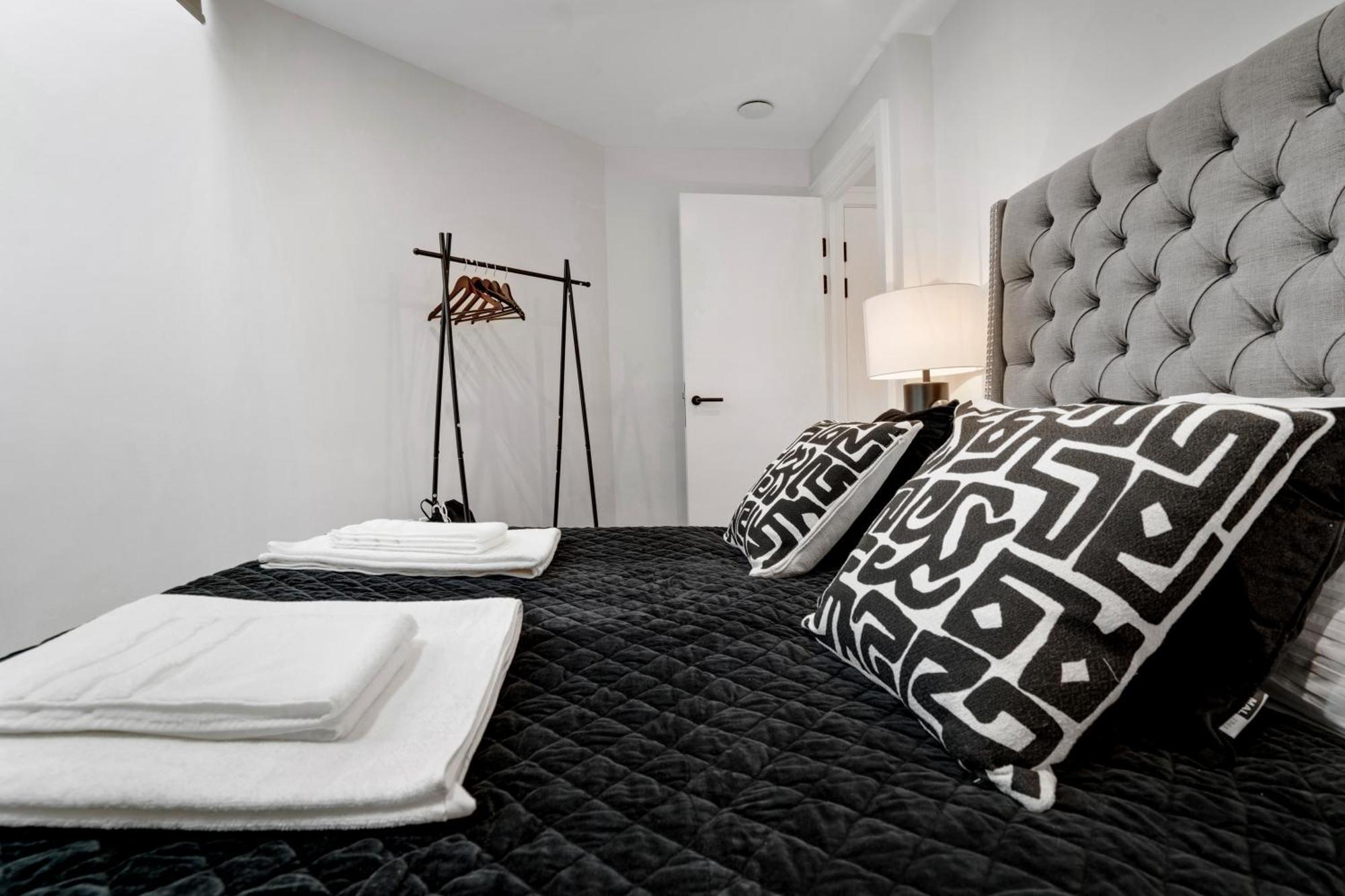 Super 3 Bed In Richmond Apartment